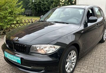 BMW 118 180.000 km 4.950 &euro; Düsseldorf 40589
