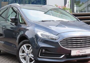 Ford S-Max 132.227 km 21.900 &euro; Neuss 41469