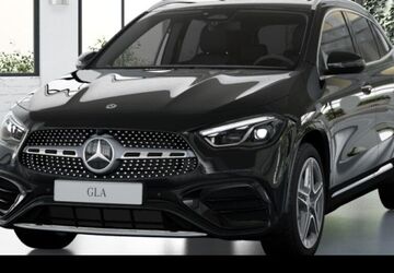 Mercedes-Benz GLA 200 9.900 km 48.490 &euro; Düsseldorf 40470