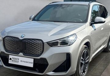 BMW iX1 9.000 km 49.999 &euro; Meerbusch 40668