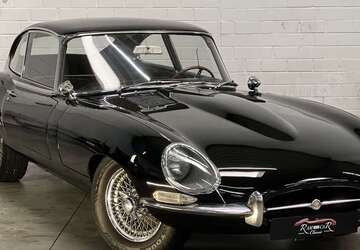 Jaguar E-Type 61.150 km 64.900 &euro; Krefeld 47805