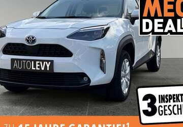 Toyota Yaris 21.051 km 20.490 &euro; Düsseldorf 40595