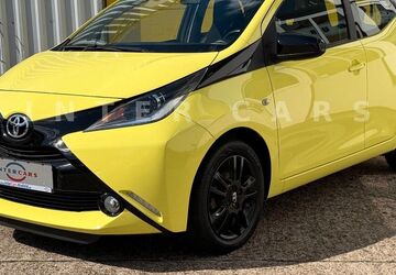 Toyota Aygo (X) 47.000 km 7.900 &euro; Krefeld 47799