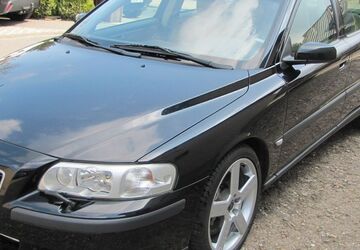 Volvo V70 303.114 km 11.900 &euro; Nettetal 41334