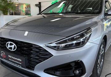 Hyundai i30 25.380 km 17.880 &euro; Kempen 47906