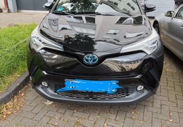 Toyota C-HR 141.355 km 16.000 &euro; Düsseldorf 40229