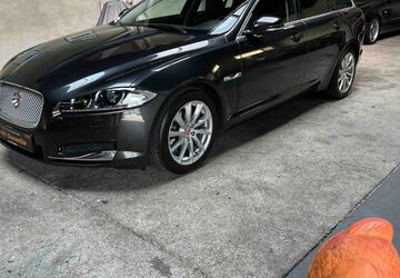 Jaguar XF 127.624 km 13.333 &euro; Viersen 41747