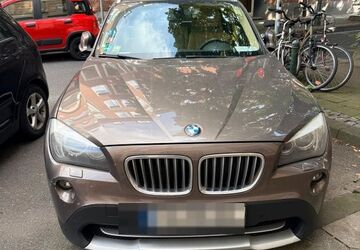BMW X1 213.000 km 5.990 &euro; Düsseldorf 40219
