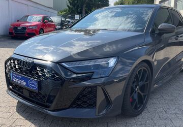 Audi RS3 11.000 km 64.900 &euro; Mönchengladbach 41238