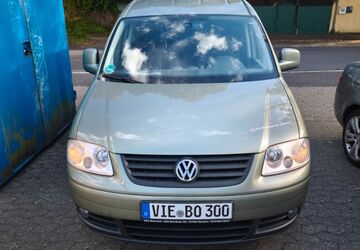 VW Caddy 228.008 km 6.799 &euro; Viersen 41747