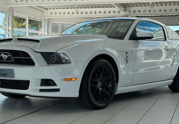 Ford Mustang 72.600 km 15.990 &euro; Neukirchen-Vluyn 47506
