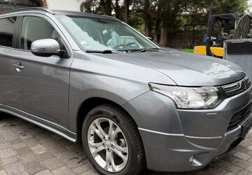 Mitsubishi Outlander 154.221 km 7.450 &euro; Neukirchen-Vluyn 47506
