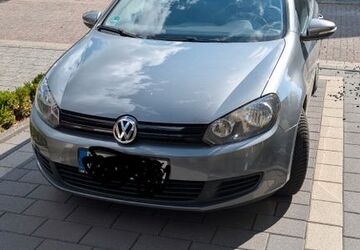 VW Golf 136.000 km 5.250 &euro; Heinsberg 52525