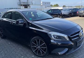Mercedes-Benz A 180 142.678 km 10.990 &euro; Neuss 41469