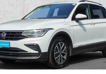 VW Tiguan 62.248 km 23.940 &euro; Düsseldorf 40549