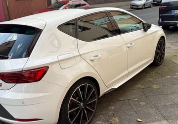 Seat Leon 105.000 km 18.000 &euro; Mönchengladbach 41065