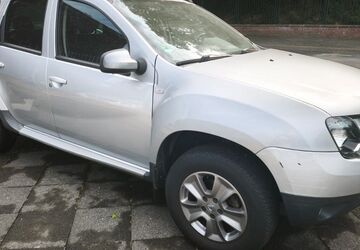Dacia Duster 134.200 km 5.200 &euro; Mönchengladbach - Odenkirchen 41199