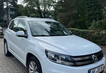 VW Tiguan 130.000 km 12.500 &euro; Meerbusch 40667