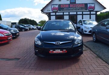 Hyundai i30 144.000 km 3.490 &euro; Mönchengladbach 41066