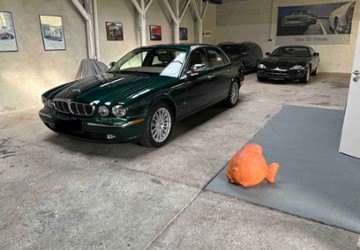 Jaguar XJ6 169.719 km 12.999 &euro; Düsseldorf 40547