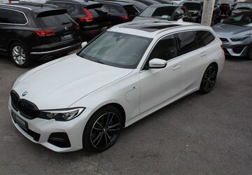 BMW 330 96.000 km 27.900 &euro; Neuss 41468