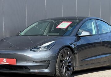 Tesla Model 3 58.000 km 32.990 &euro; Kempen 47906