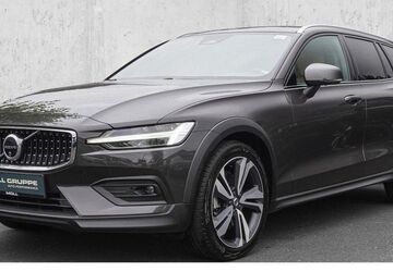 Volvo V60 Cross Country 19.026 km 43.690 &euro; Düsseldorf 40474