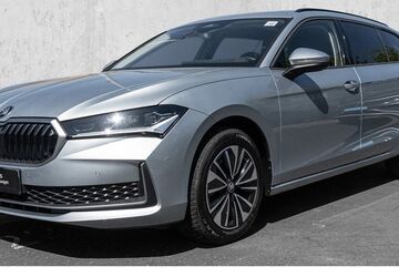 Skoda Superb 27.518 km 32.970 &euro; Düsseldorf 40474