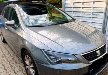 Seat Leon 175.500 km 8.900 &euro; Mönchengladbach 41068