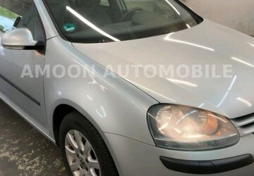 VW Golf 93.617 km 5.999 &euro; Mönchengladbach 41066