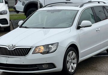 Skoda Superb 356.499 km 3.199 &euro; Hückelhoven 41836