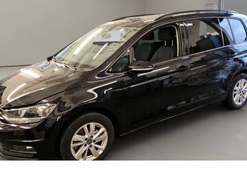 VW Touran 50.383 km 26.480 &euro; Krefeld 47805