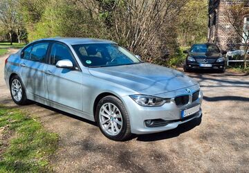 BMW 320 75.250 km 11.650 &euro; Düsseldorf 40233