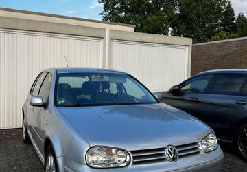 VW Golf 247.298 km 2.200 &euro; Grefrath 47929