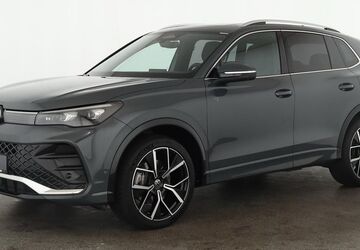 VW Tiguan 33.300 km 41.684 &euro; Düsseldorf 40233