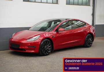 Tesla Model 3 39.995 km 32.550 &euro; Mönchengladbach 41236