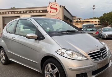 Mercedes-Benz A 150 141.500 km 2.499 &euro; Mönchengladbach 41063