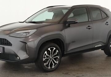 Toyota Yaris Cross 21.300 km 23.884 &euro; Düsseldorf 40233