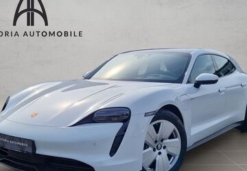 Porsche Taycan 28.251 km 56.990 &euro; Kaarst (bei Düsseldorf) 41564