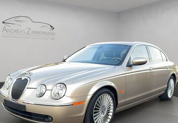 Jaguar S-Type 110.857 km 9.900 &euro; Kaarst 41564