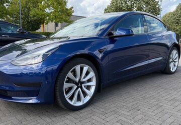 Tesla Model 3 48.000 km 26.400 &euro; Düsseldorf 40549