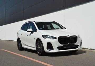 BMW 218 Active Tourer 12.000 km 28.499 &euro; Düsseldorf 40599