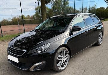 Peugeot 308 94.922 km 8.500 &euro; Wassenberg 41849