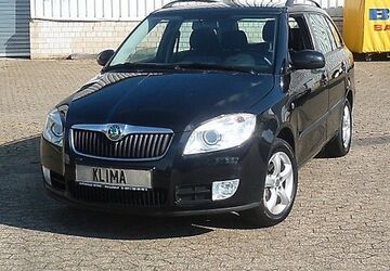Skoda Fabia 149.000 km 3.999 &euro; Düsseldorf 40470
