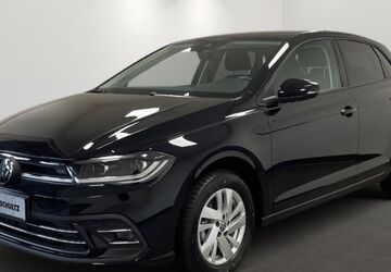 VW Polo 8.852 km 23.990 &euro; Düsseldorf 40233