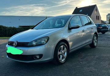 VW Golf 187.682 km 3.000 &euro; Krefeld 47800