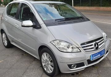 Mercedes-Benz A 180 62.127 km 7.500 &euro; Mönchengladbach - Odenkirchen 41199