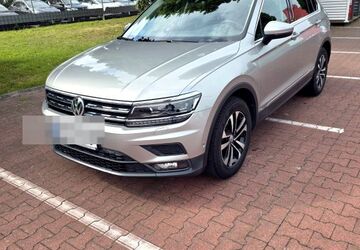 VW Tiguan 15.000 km 23.200 &euro; Krefeld 47809