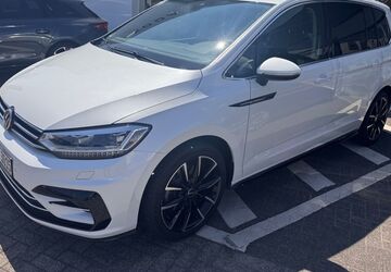 VW Touran 100.000 km 19.000 &euro; Grefrath 47929