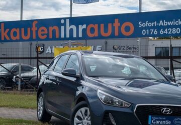 Hyundai i30 87.000 km 11.499 &euro; Kempen 47906